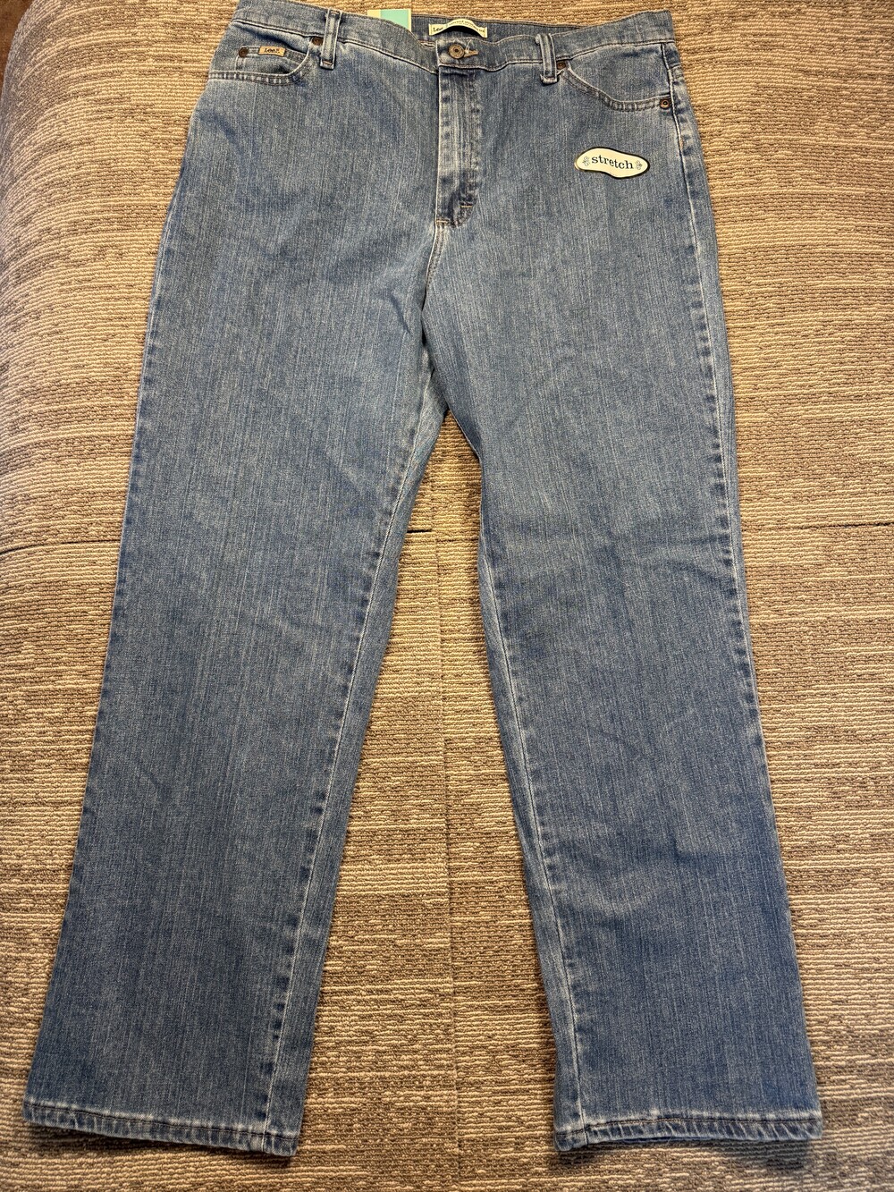 Lee Jeans Womens 16 Blue Light Wash Relaxed Fit Straight Leg Stretch Denim